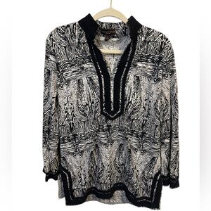 Dana Buchman Black and White Zebra Inspired  Tunic Size L